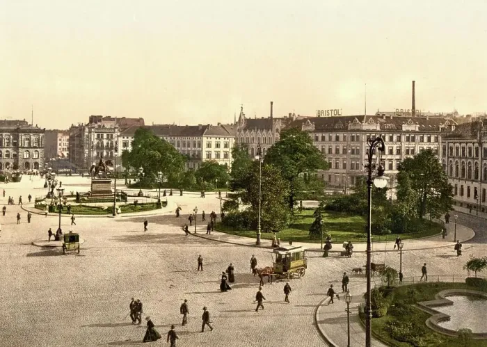 Framed Print : Ernst-August-Platz in Hanover, Lower Saxony, c. 1890, Germany, Historic, digitally restored reproduction from a 19th century original Framed Print : Ernst-August-Platz in Hanover, Lower Saxony, c. 1890, Germany, Historic, digitally restored reproduction from a 19th century original