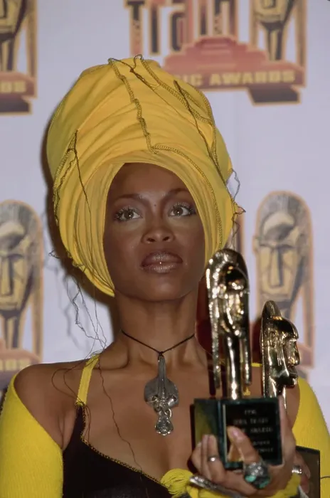 Framed Print : Erykah Badu Wins At The 12th Annual Soul Train Music Awards Framed Print : Erykah Badu Wins At The 12th Annual Soul Train Music Awards