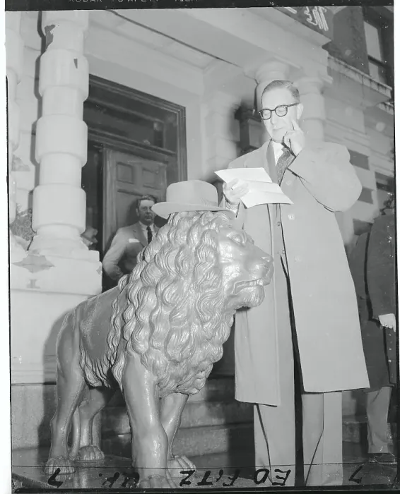 Framed Print : Estes Kefauver with His Hat Resting on Statue
