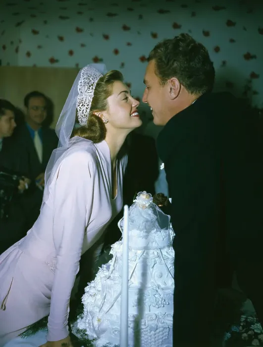 Framed Print : Esther Williams and New Hubby Over Cake Framed Print : Esther Williams and New Hubby Over Cake