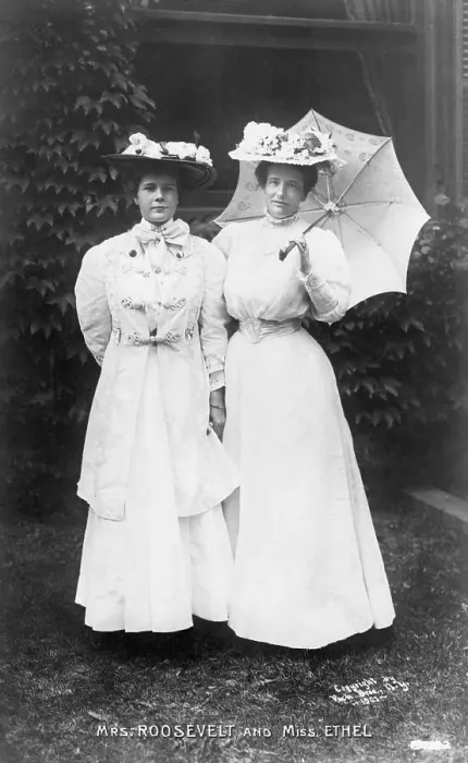 Framed Print : Ethel Roosevelt and Edith Roosevelt Framed Print : Ethel Roosevelt and Edith Roosevelt