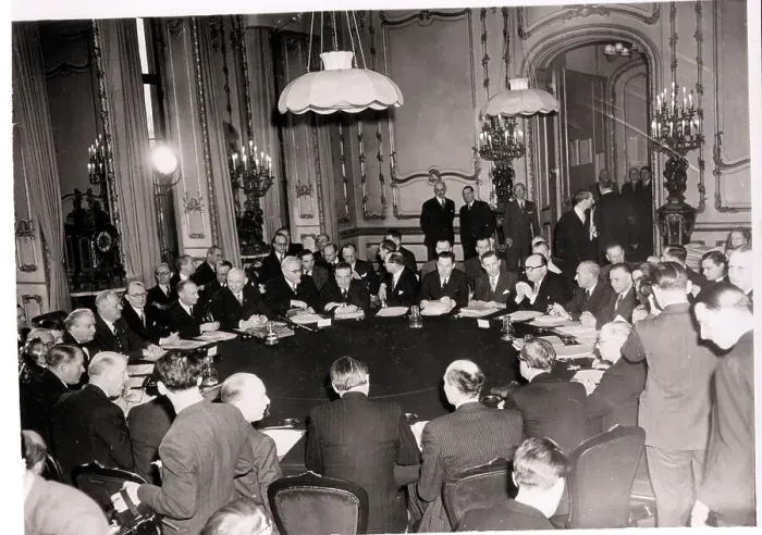 Framed Print : European Leaders at Benelux Council Framed Print : European Leaders at Benelux Council