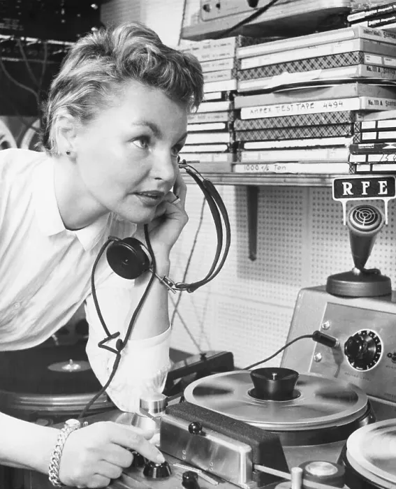 Framed Print : Eva Broadcasts Her Popular Radio Show Framed Print : Eva Broadcasts Her Popular Radio Show