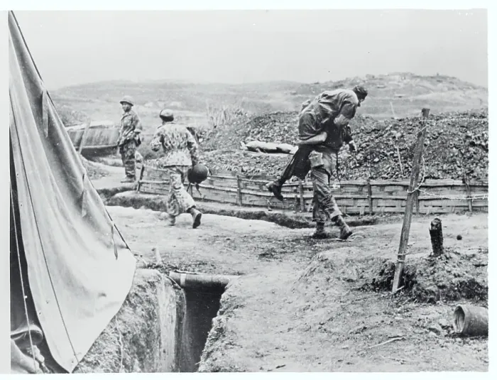 Framed Print : Evacuation of Wounded Soldiers Framed Print : Evacuation of Wounded Soldiers