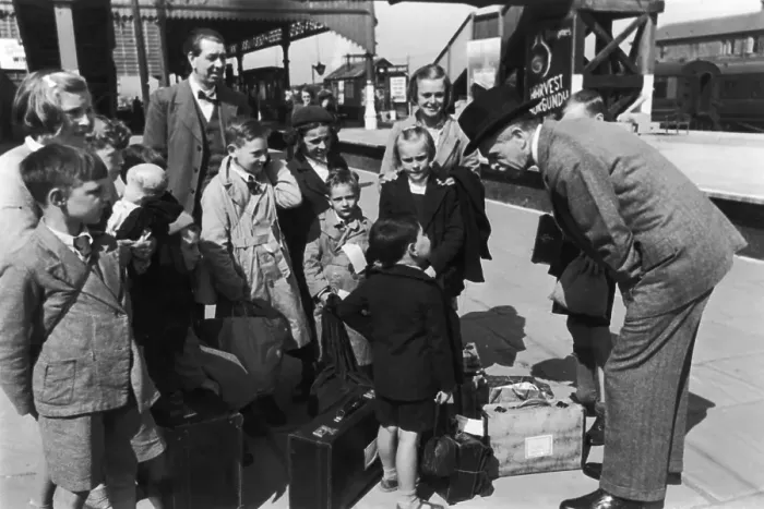 Framed Print : Evacuees At Plymouth Framed Print : Evacuees At Plymouth
