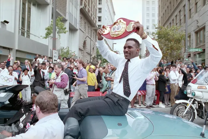 Framed Print : Evander Holyfield Holding Championship Belt Framed Print : Evander Holyfield Holding Championship Belt