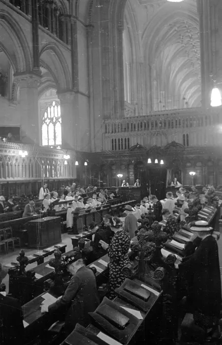 Framed Print : Evensong. 9th September 1939: The congregation rise for a hymn at Evensong Framed Print : Evensong. 9th September 1939: The congregation rise for a hymn at Evensong