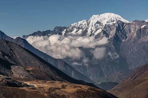 Everest region mountain landscape, Everest national park