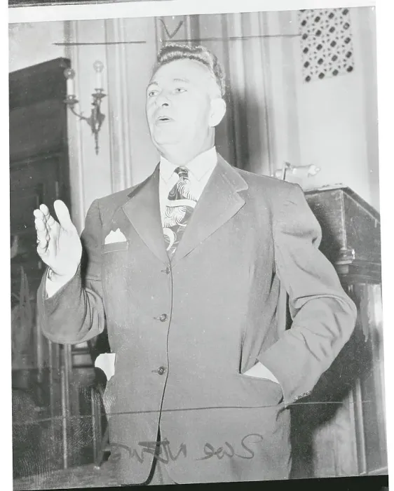 Framed Print : Everett Dirksen Gesturing Framed Print : Everett Dirksen Gesturing