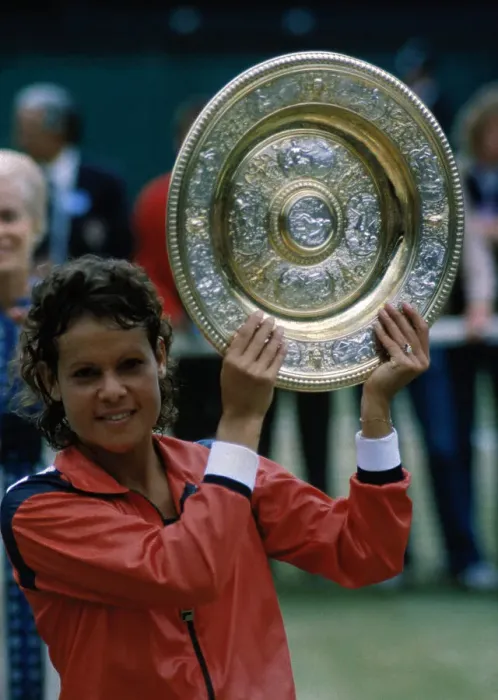 Framed Print : Evonne Cawley Holding Trophy Framed Print : Evonne Cawley Holding Trophy