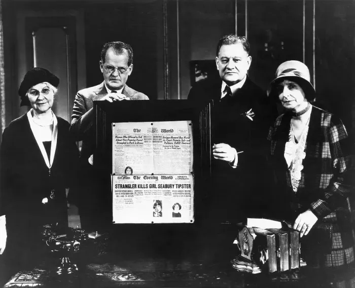 Framed Print : Ex-Newspaper Employees with Final Editions Framed Print : Ex-Newspaper Employees with Final Editions