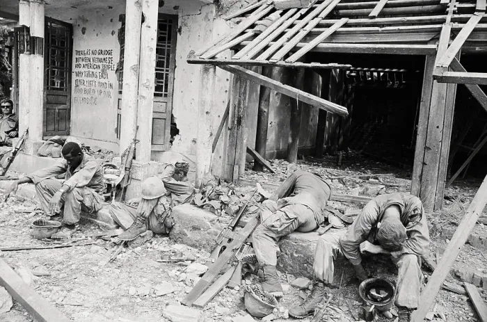 Framed Print : Exhausted US Marines Rest During Battle for Hue 1968 Framed Print : Exhausted US Marines Rest During Battle for Hue 1968