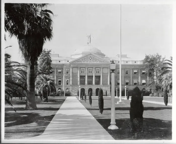 Framed Print : Exterior and Lawn at Arizona State Capitol Framed Print : Exterior and Lawn at Arizona State Capitol