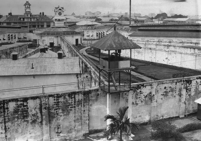 Framed Print : Exterior View of Bilibid Prison
