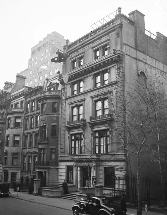Framed Print : Exterior View Of Moma Framed Print : Exterior View Of Moma