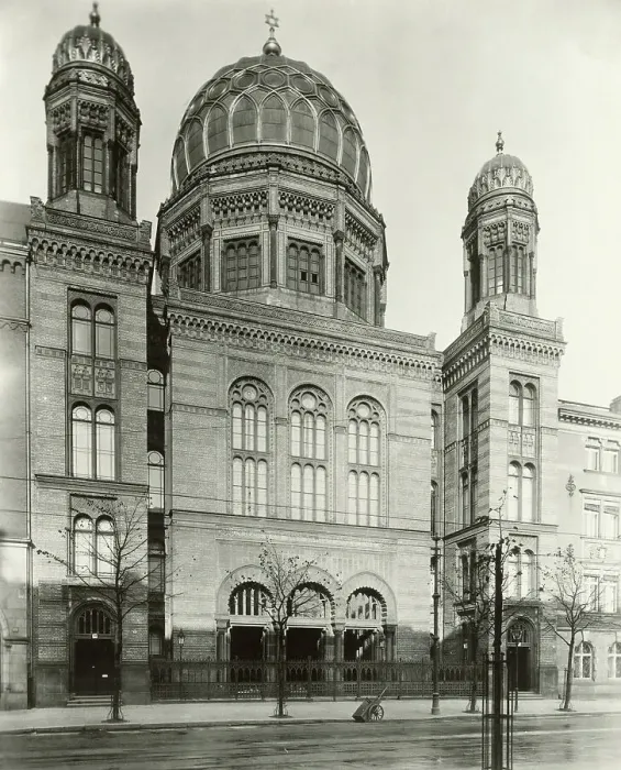 Framed Print : Exterior View of Synagogue Framed Print : Exterior View of Synagogue