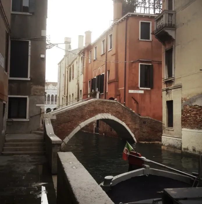Framed Print : Extrenal facade of an venetian house Framed Print : Extrenal facade of an venetian house