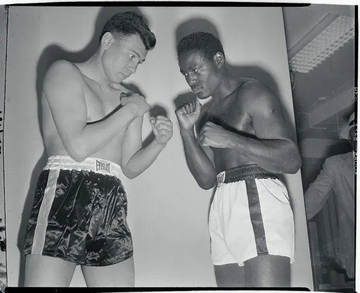 Framed Print : Ezzard Charles and Cesar Brion in Boxing Pose Framed Print : Ezzard Charles and Cesar Brion in Boxing Pose