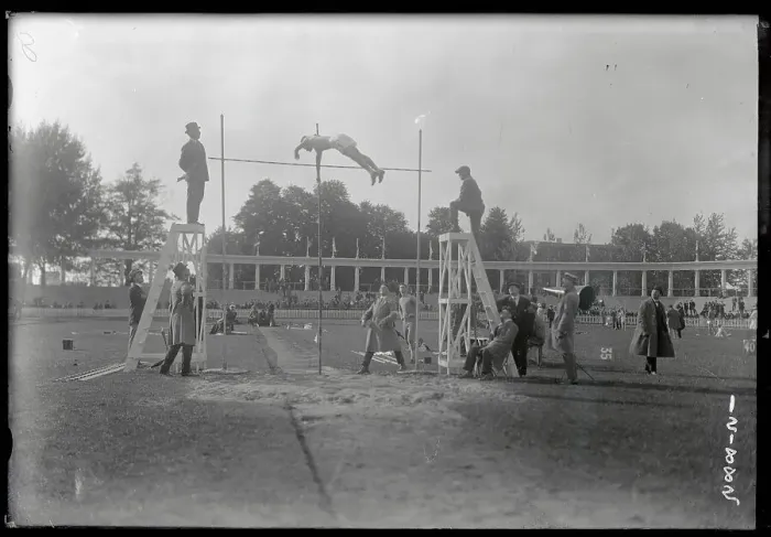 Framed Print : F. K. Foss in Pole Vault Jumping Action Framed Print : F. K. Foss in Pole Vault Jumping Action