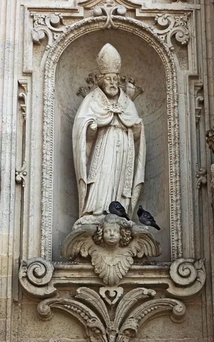 Framed Print : Detail on the facade, cattedrale metropolitana di Santa Maria Assunta, Cathedral of Lecce, Apulia, Italy Framed Print : Detail on the facade, cattedrale metropolitana di Santa Maria Assunta, Cathedral of Lecce, Apulia, Italy