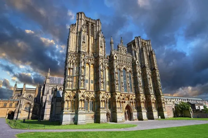 Framed Print : The facade of the medieval Wells Cathedral built in the Early English Gothic style in 1175, Wells, Somerset, England, United Kingdom Framed Print : The facade of the medieval Wells Cathedral built in the Early English Gothic style in 1175, Wells, Somerset, England, United Kingdom