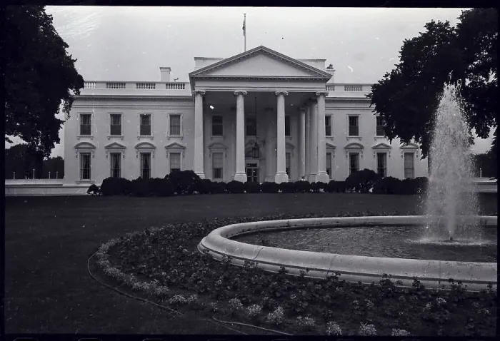 Framed Print : Facade of the White House Framed Print : Facade of the White House
