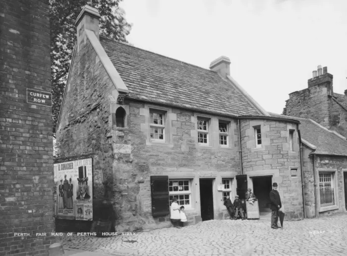 Framed Print : Perth. Fair Maid of Perths house, Perth, Scotland, circa 1910 Framed Print : Perth. Fair Maid of Perths house, Perth, Scotland, circa 1910