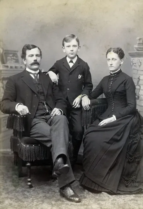 Framed Print : Family Portrait Of Early 20Th Century Framed Print : Family Portrait Of Early 20Th Century