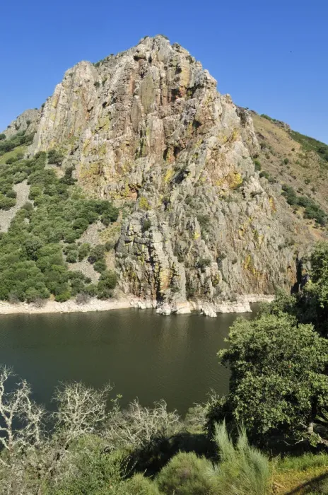 Framed Print : Famous bird rock Pena Falcon on Tajo river, Parque Nacional de Monfraguee National Park, Extremadura, Spain, Europe Framed Print : Famous bird rock Pena Falcon on Tajo river, Parque Nacional de Monfraguee National Park, Extremadura, Spain, Europe