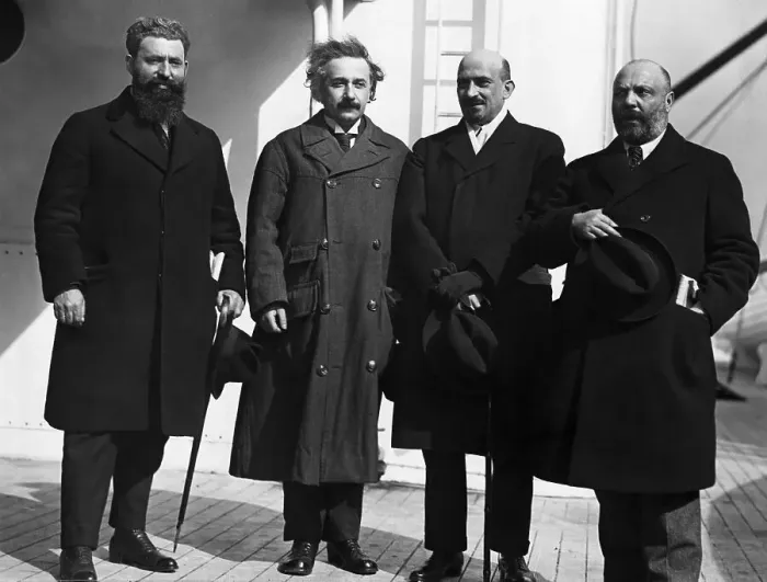Framed Print : Famous Zionists Arrive in the United States Framed Print : Famous Zionists Arrive in the United States