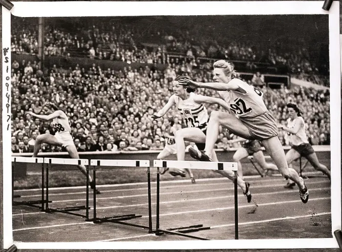 Framed Print : Fanny Balnker-Koen Wins World's Record Framed Print : Fanny Balnker-Koen Wins World's Record