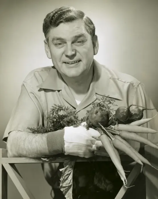 Framed Print : Farmer with newly picked carrots Framed Print : Farmer with newly picked carrots