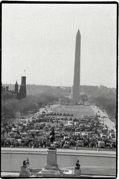 Framed Print : Farmers Park Tractors On Mall Area Framed Print : Farmers Park Tractors On Mall Area