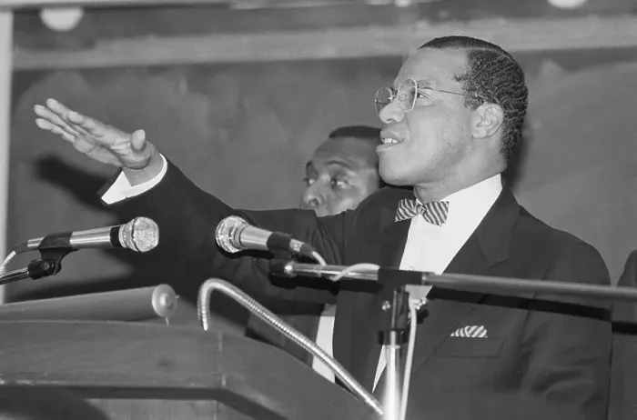 Framed Print : Farrakhan Gestures Framed Print : Farrakhan Gestures