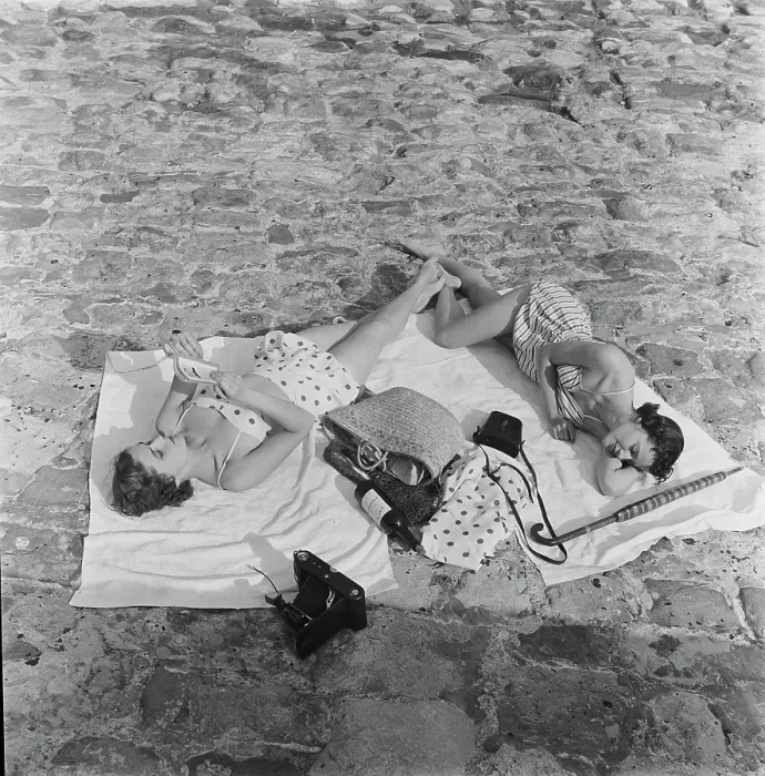 Framed Print : Fashion On Sea by Bill Brandt
