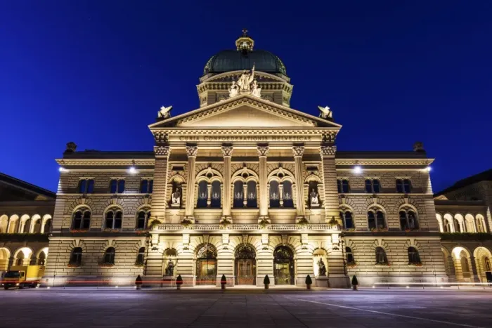 Framed Print : Federal Palace of Switzerland Framed Print : Federal Palace of Switzerland
