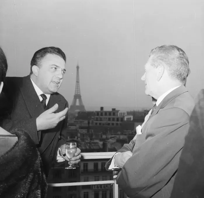 Framed Print : Federico Fellini on Terrace with Eiffel Tower View Framed Print : Federico Fellini on Terrace with Eiffel Tower View