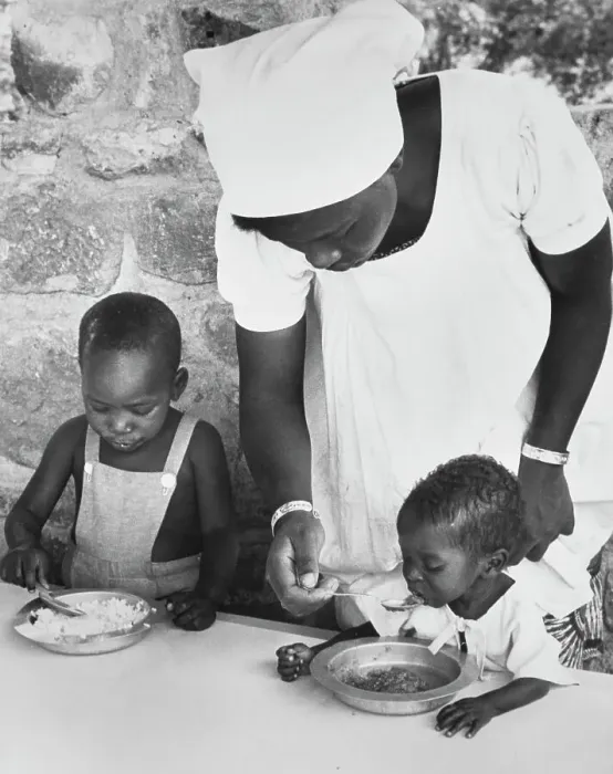 Framed Print : Feeding Congolese Children Framed Print : Feeding Congolese Children