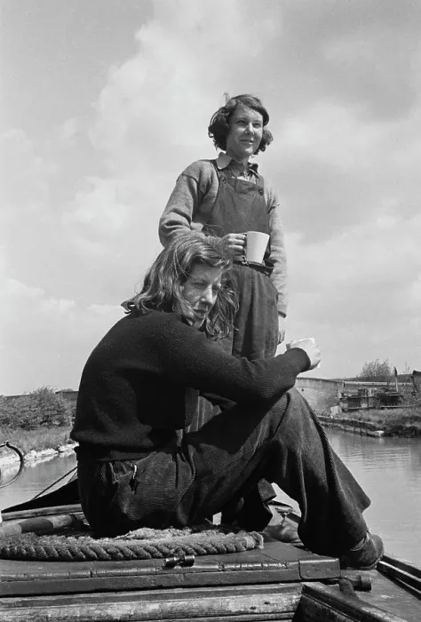 Framed Print : Female Barge Crew In Wartime Framed Print : Female Barge Crew In Wartime
