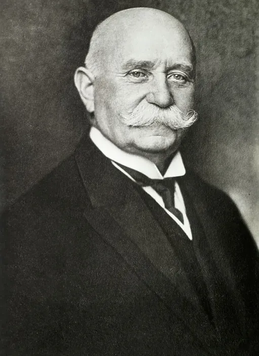 Framed Print : Ferdinand Graf von Zeppelin Framed Print : Ferdinand Graf von Zeppelin