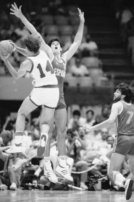 Framed Print : Fernando Martin Blocking Shot by Drazen Dalipagic Framed Print : Fernando Martin Blocking Shot by Drazen Dalipagic