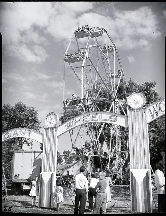 Framed Print : Ferris Wheel at Agricultural Fair Framed Print : Ferris Wheel at Agricultural Fair