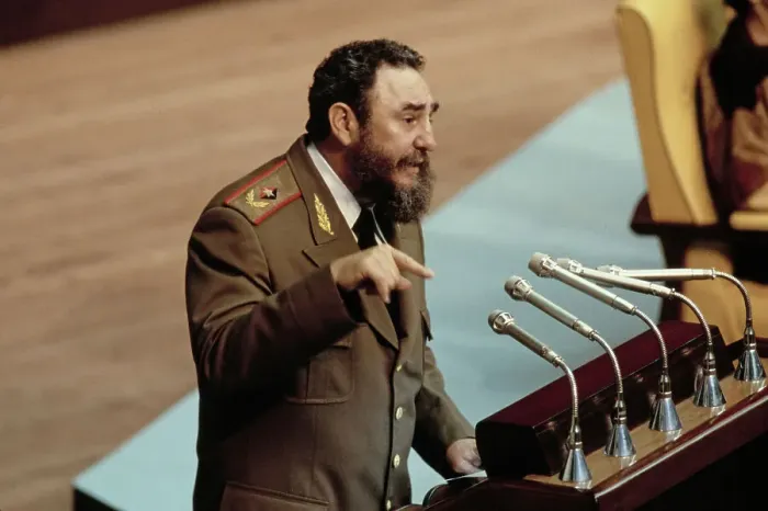 Framed Print : Fidel Castro