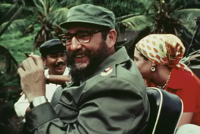 Framed Print : Fidel Castro Framed Print : Fidel Castro