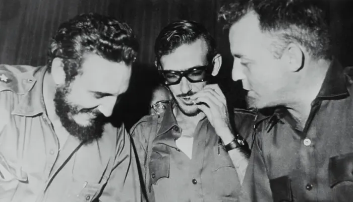 Framed Print : Fidel Castro with Eloy Gutierrez Menoyo and William Morgan