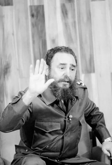 Framed Print : Fidel Castro Holding One Hand Up Framed Print : Fidel Castro Holding One Hand Up