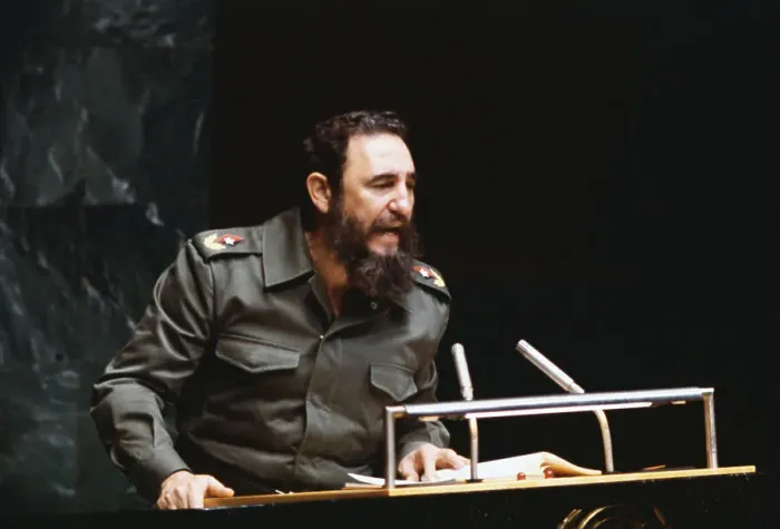 Framed Print : Fidel Castro in Military Uniform and Speaking at Podium Framed Print : Fidel Castro in Military Uniform and Speaking at Podium