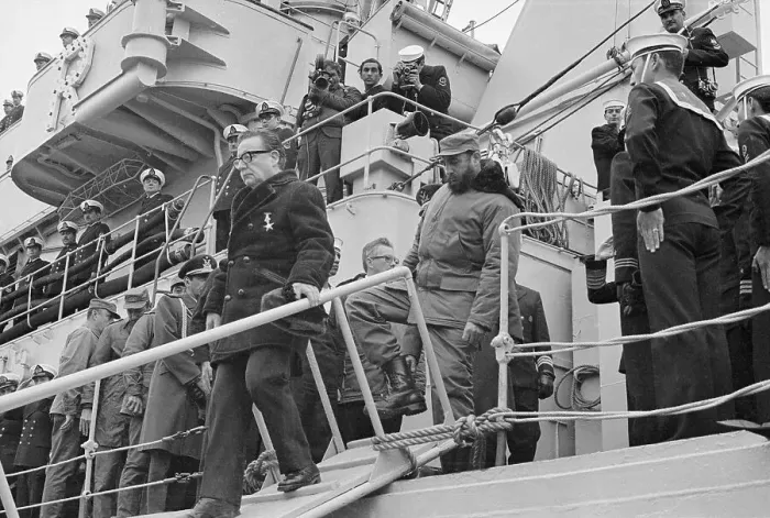 Framed Print : Fidel Castro and Salvador Allende Disembarking from Destroyer Framed Print : Fidel Castro and Salvador Allende Disembarking from Destroyer