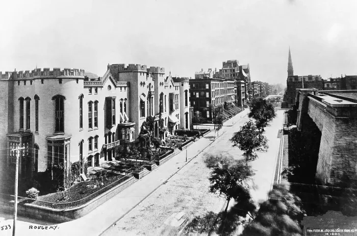 Framed Print : Fifth Avenue in 1880 Framed Print : Fifth Avenue in 1880