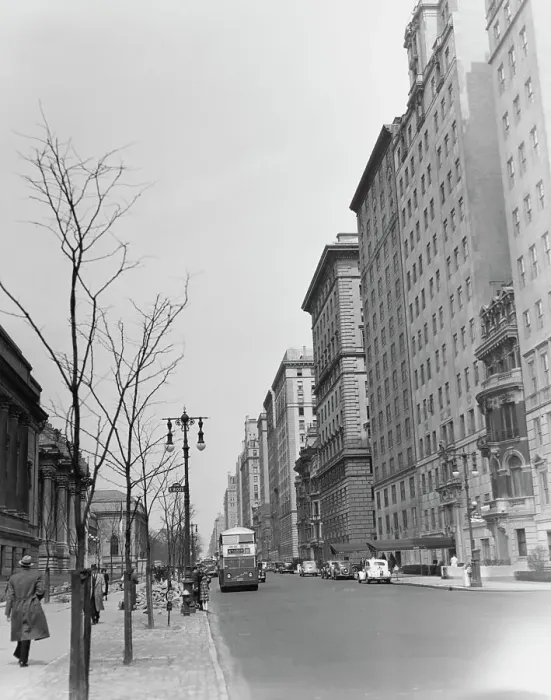 Framed Print : Fifth Avenue From 80th Street Framed Print : Fifth Avenue From 80th Street